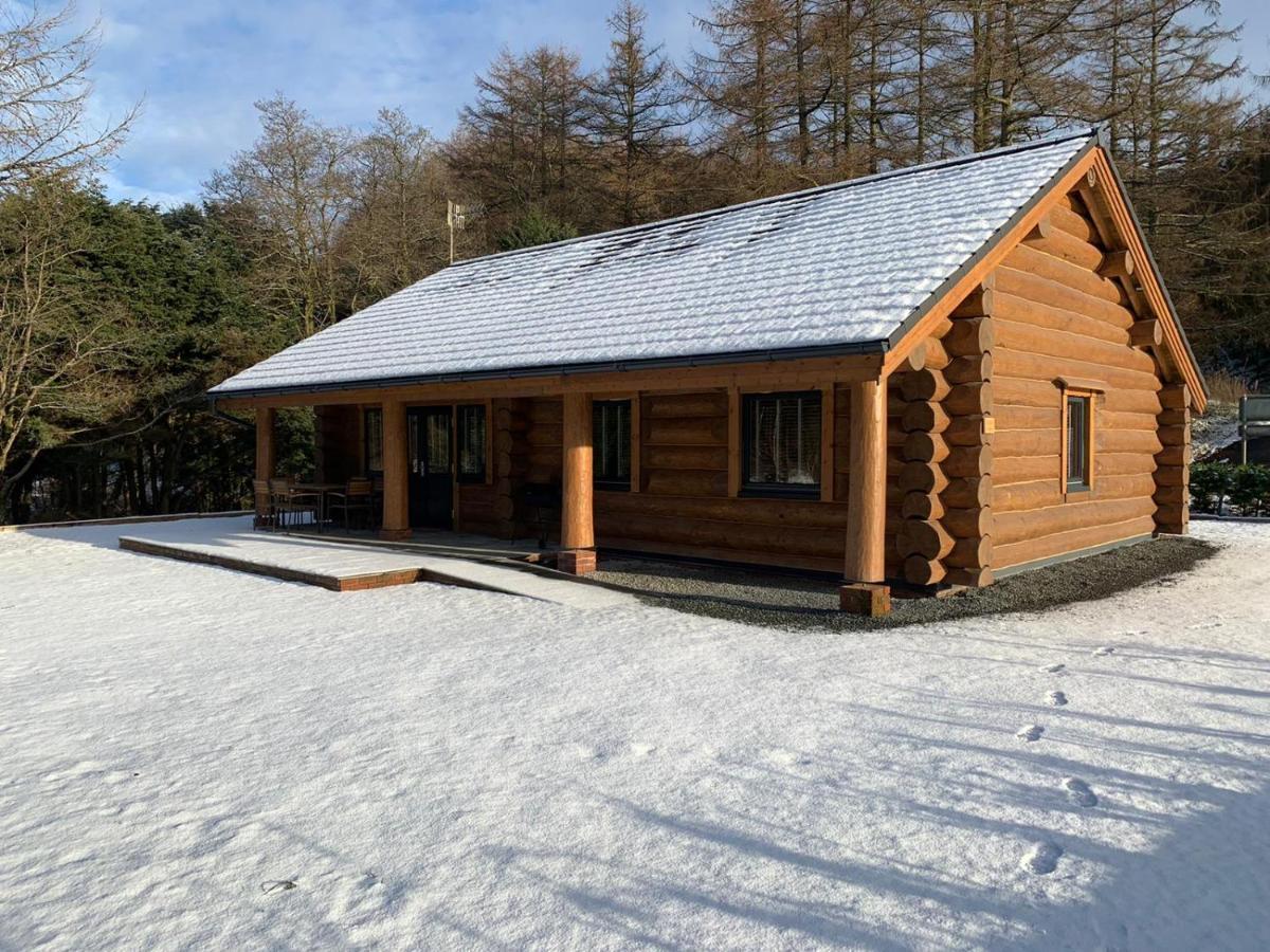 Ewes Water Log Cabins Langholm Exteriér fotografie